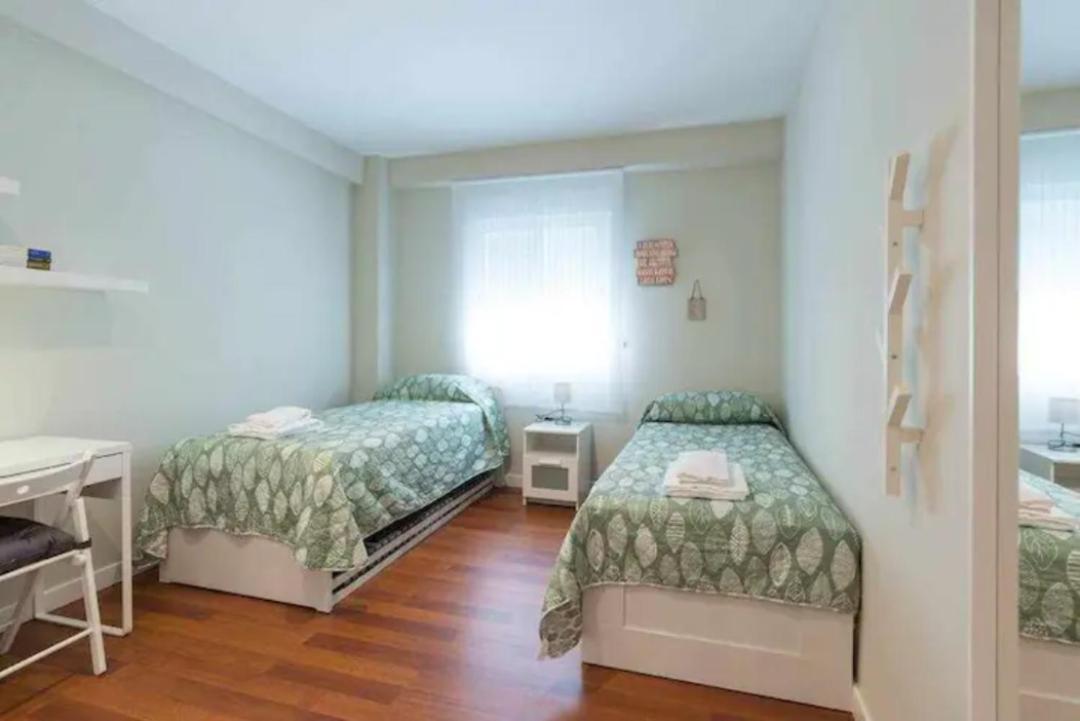 Apartamento Premium Junto A Catedral Malaga Exterior photo